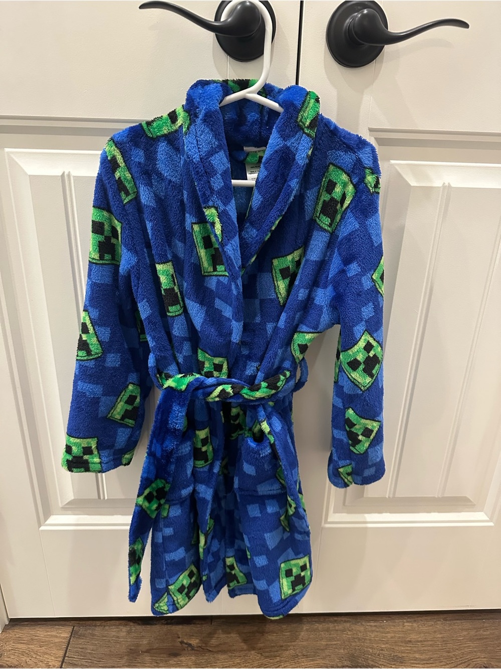 Minecraft kids robe